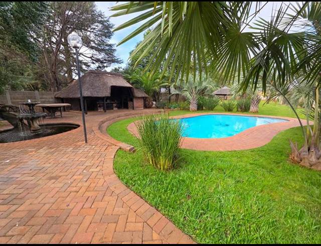5 BEDROOM HOUSE FOR SALE IN THREE RIVERS PROPER